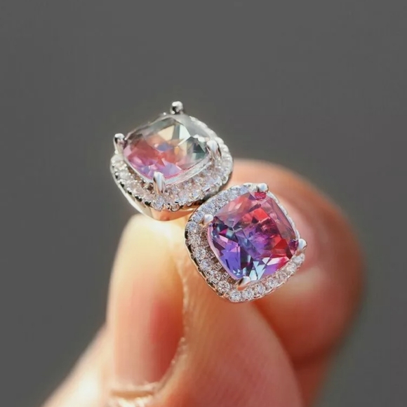 Jewelry - 925 sterling silver zircon gradient cushion studs